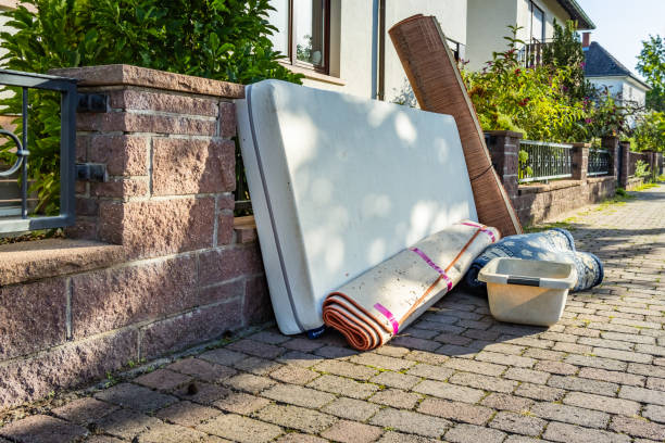 Best Attic Cleanout  in Rockwood, MI
